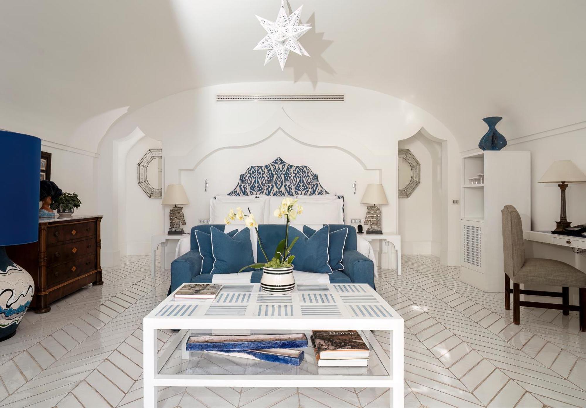 Hotel Treville 5*